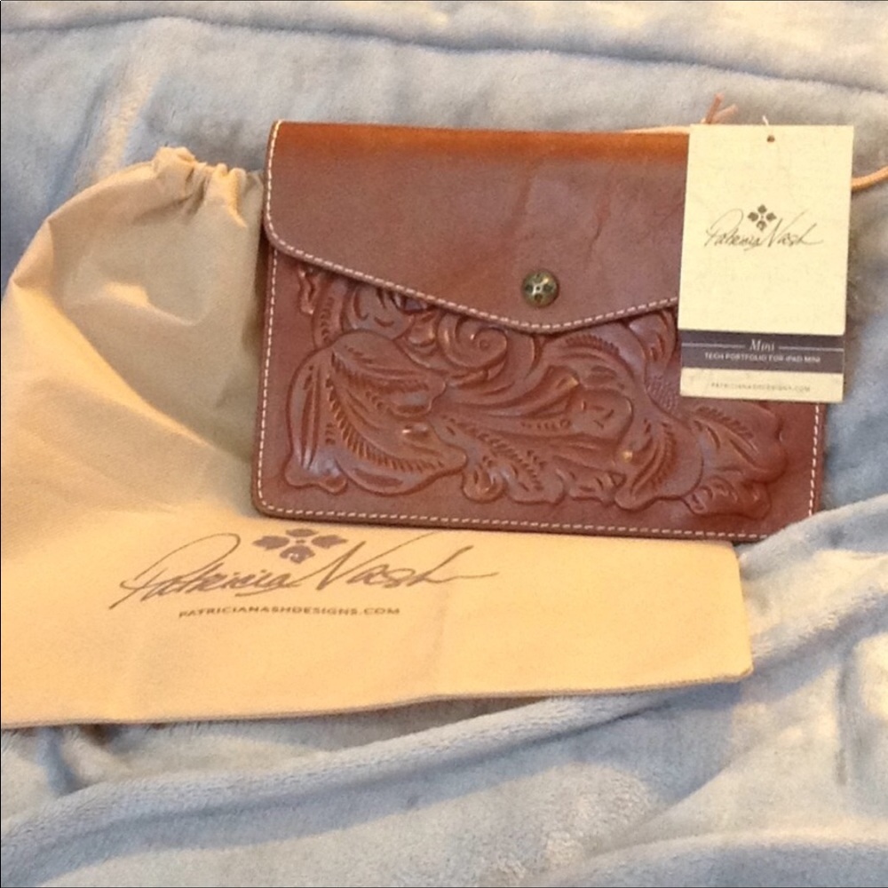 Patricia Nash Florence Mini IPad/Clutch NWT
